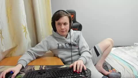 Snapshot of iliaskrislove chatting on 04/19/26, 06:10 iliaskris online show from 04/19/26, 06:10
