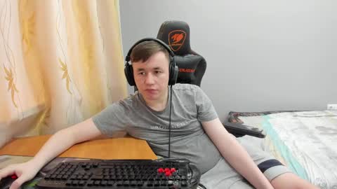 Snapshot of iliaskrislove chatting on 04/23/26, 02:19 iliaskris online show from 04/23/26, 02:19