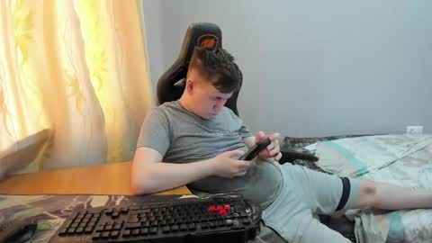 Snapshot of iliaskrislove chatting on 04/24/26, 11:01 iliaskris online show from 04/24/26, 11:01