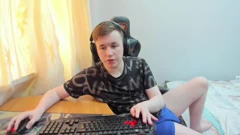 Snapshot of iliaskrislove chatting on 04/30/26, 05:47 iliaskris online show from 04/30/26, 05:47