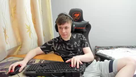 Snapshot of iliaskrislove chatting on 05/13/26, 12:08 iliaskris online show from 05/13/26, 12:08