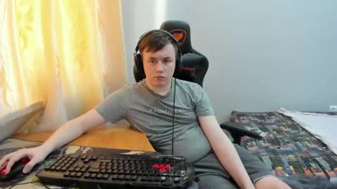 Snapshot of iliaskrislove chatting on 05/15/26, 11:34 iliaskris online show from 05/15/26, 11:34