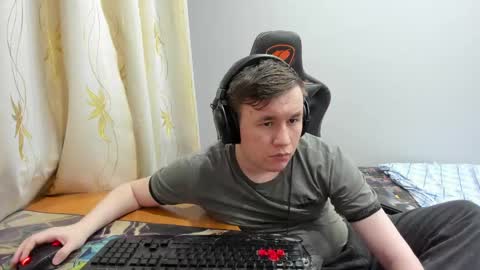 Snapshot of iliaskrislove chatting on 05/23/26, 10:14 iliaskris online show from 05/23/26, 10:14