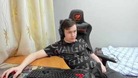 Snapshot of iliaskrislove chatting on 05/28/26, 07:00 iliaskris online show from 05/28/26, 07:00
