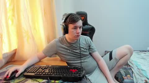 Snapshot of iliaskrislove chatting on 06/16/26, 02:58 iliaskris online show from 06/16/26, 02:58