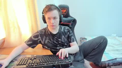 Snapshot of iliaskrislove chatting on 07/06/26, 12:46 iliaskris online show from 07/06/26, 12:46