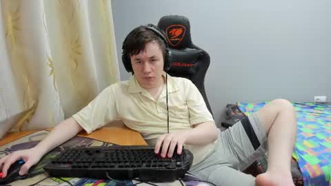 Snapshot of iliaskrislove chatting on 07/13/26, 10:01 iliaskris online show from 07/13/26, 10:01