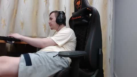 lord online show from 11/10/25, 10:31