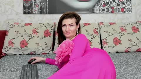 Snapshot of illegalbeauty87 chatting on 12/03/24, 03:41 Ingrid or more easier...Miss  GoDDess Mistress online show from 12/03/24, 03:41