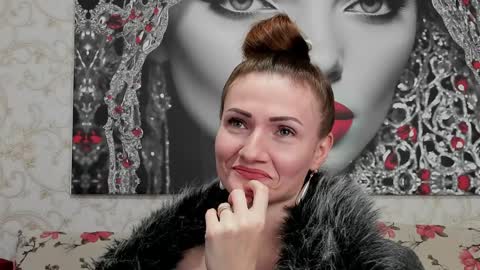 Snapshot of illegalbeauty87 chatting on 12/04/24, 03:26 Ingrid or more easier...Miss  GoDDess Mistress online show from 12/04/24, 03:26