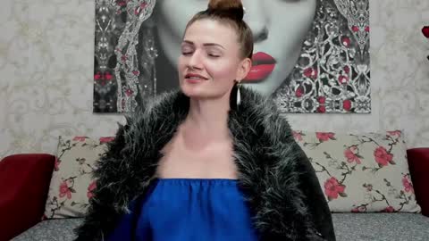 Snapshot of illegalbeauty87 chatting on 12/04/24, 06:33 Ingrid or more easier...Miss  GoDDess Mistress online show from 12/04/24, 06:33