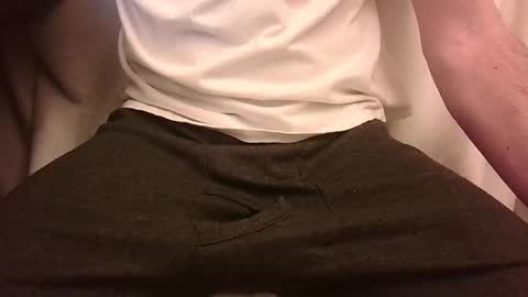 illubricat online show from 12/30/24, 06:27