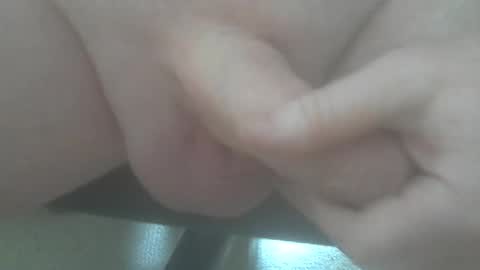 Snapshot of illusions007 chatting on 12/21/25, 04:08 illusions007 online show from 12/21/25, 04:08