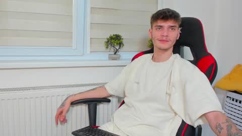 D-Illusion online show from 12/15/24, 08:15