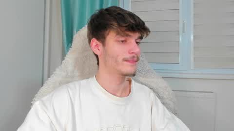 D-Illusion online show from 02/05/25, 04:36