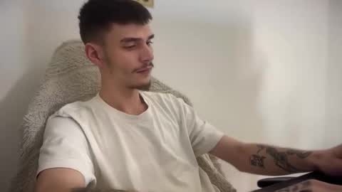 D-Illusion online show from 12/01/25, 02:55