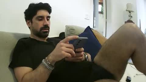 Snapshot of ilmangj90 chatting on 04/13/26, 09:26 ilmangj90 online show from 04/13/26, 09:26