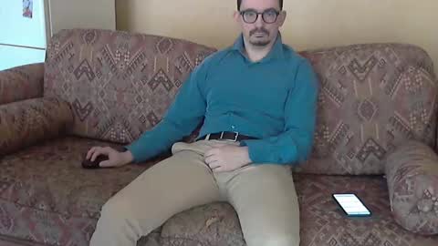 Snapshot of ilovecuteguy79 chatting on 04/17/26, 05:43 ilovecuteguy79 online show from 04/17/26, 05:43