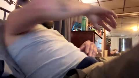 Snapshot of ilovetooeat chatting on 09/15/25, 01:11 ilovetooeat online show from 09/15/25, 01:11