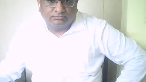 iloveumilf2310 online show from 07/06/26, 08:44