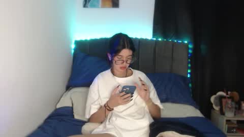 Ily Bea online show from 06/03/26, 12:57