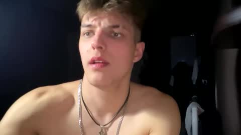 Snapshot of ilyahrr chatting on 03/19/26, 06:56 ilyahrr online show from 03/19/26, 06:56