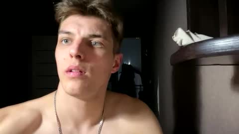 Snapshot of ilyahrr chatting on 03/25/26, 09:10 ilyahrr online show from 03/25/26, 09:10