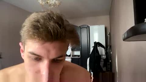 Snapshot of ilyahrr chatting on 03/27/26, 09:32 ilyahrr online show from 03/27/26, 09:32