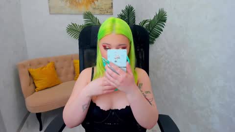 Snapshot of im__youre_sunshine chatting on 01/10/25, 08:26 Roxy online show from 01/10/25, 08:26