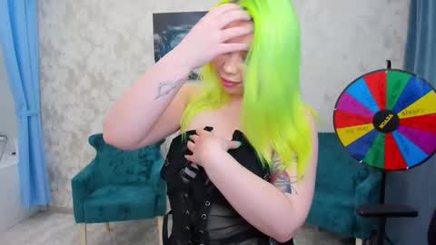 Snapshot of im__youre_sunshine chatting on 02/16/25, 11:37 Roxy online show from 02/16/25, 11:37