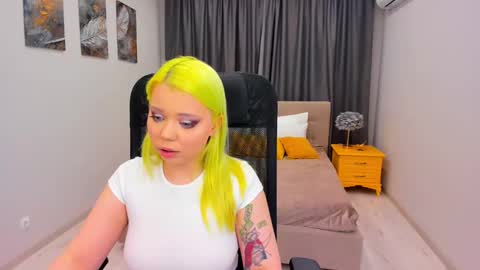 Snapshot of im__youre_sunshine chatting on 03/10/25, 07:50 Roxy online show from 03/10/25, 07:50