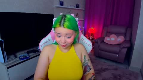 Snapshot of im__youre_sunshine chatting on 09/15/25, 07:14 Roxy online show from 09/15/25, 07:14