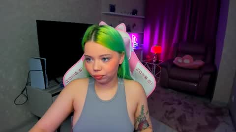 Snapshot of im__youre_sunshine chatting on 09/21/25, 07:15 Roxy online show from 09/21/25, 07:15