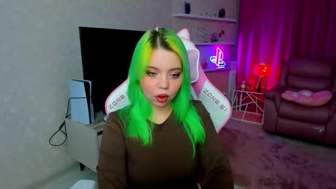 Snapshot of im__youre_sunshine chatting on 10/16/25, 07:48 Roxy online show from 10/16/25, 07:48