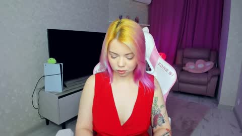 Roxy online show from 05/18/26, 07:20