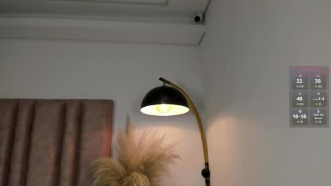 Snapshot of im_alejandra_ chatting on 04/19/26, 05:07 Aleja online show from 04/19/26, 05:07