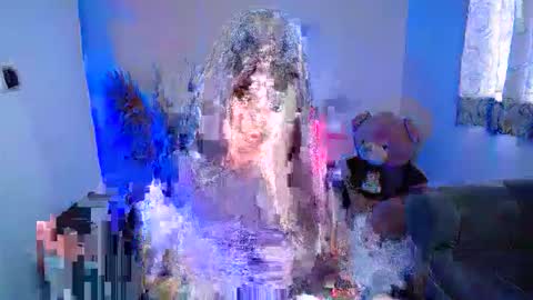 Snapshot of im_alyn chatting on 11/13/25, 02:49 Alyn online show from 11/13/25, 02:49