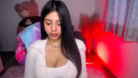 Snapshot of im_alyn chatting on 11/27/25, 09:28 Alyn online show from 11/27/25, 09:28