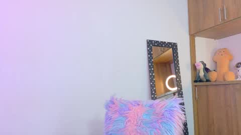 Snapshot of im_anna_ chatting on 12/04/25, 09:34 im_anna_ online show from 12/04/25, 09:34