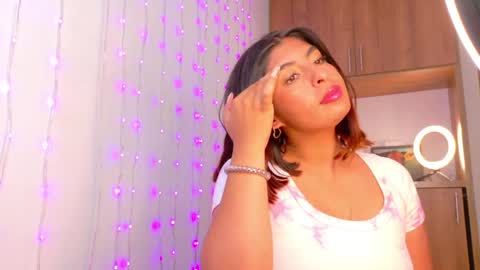 im_anna_ online show from 04/14/26, 08:59