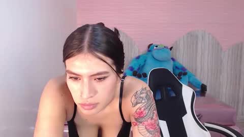 Anny online show from 09/19/25, 12:50