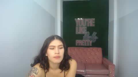 Anny online show from 10/06/25, 12:24