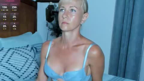 Christine -  online show from 11/26/25, 01:12