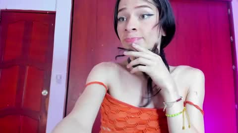 im_brittany_333 online show from 04/26/26, 05:49