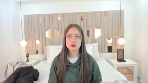 Caro   online show from 02/12/25, 04:33