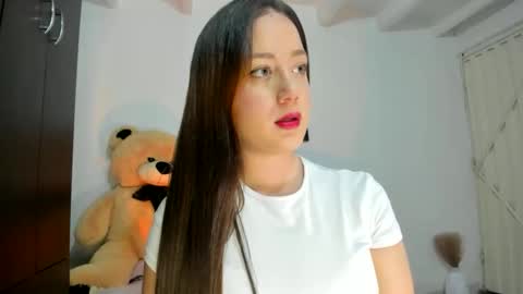 Snapshot of im_caro chatting on 04/02/26, 03:26 Caro online show from 04/02/26, 03:26