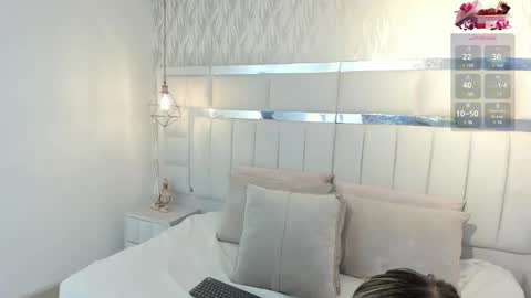 DAHLIA online show from 03/12/25, 02:41