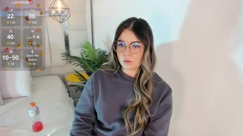 DAHLIA online show from 10/29/25, 11:17