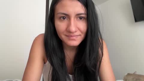 instagram  online show from 09/27/25, 04:23