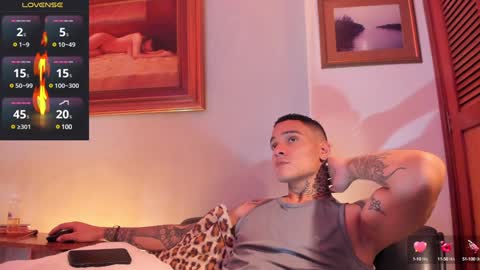 Snapshot of im_dominike chatting on 01/05/25, 01:03 im_dominike online show from 01/05/25, 01:03